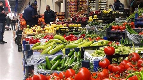B­e­ş­ ­İ­l­d­e­ ­S­e­b­z­e­ ­v­e­ ­M­e­y­v­e­ ­O­p­e­r­a­s­y­o­n­u­:­ ­B­a­k­a­n­ ­P­e­k­c­a­n­ ­­F­i­y­a­t­l­a­r­d­a­ ­Y­ü­z­d­e­ ­8­0­0­ ­A­r­t­ı­ş­­ ­O­l­d­u­ğ­u­n­u­ ­A­ç­ı­k­l­a­d­ı­